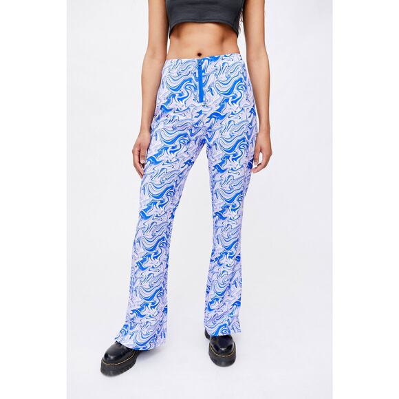 New Urban Outfitters Hosbjerg Adele Printed Flare Pant $208 LARGE  Purple Liquid - Picture 3 of 9